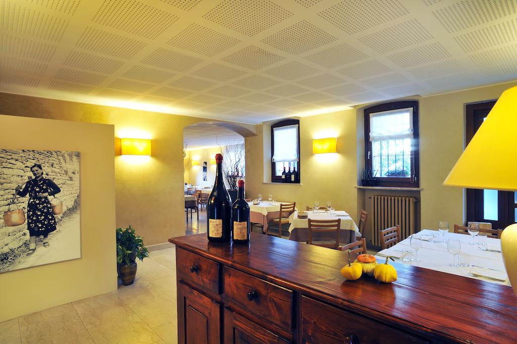 Albergo Croce D'Oro Dolce Exterior photo